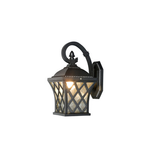Klassisk vägglampa TAY I small 0
