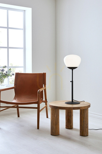 Bordslampa Markslöjd Rise 108276 svart metall med rökfärgat glas small 1