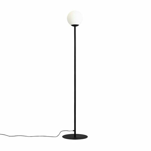 Kontrollera Stående lampa Aldex Pinne svart LED E27 162 cm 1080A1