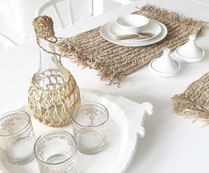 The Fringe Raffia Placemat Rektangulär - Naturell 1 The Fringe Raffia Placemat Rektangulär - Naturell small 1