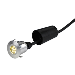 Derwent 5 x Däck-/trädgårdsbelysning med 6 m kabel och 12V transformator Elstead small 1