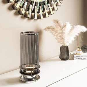 Arno bordslampa - 1 ljuskälla - Polerad nickel och rökt glas Quintiesse small 5