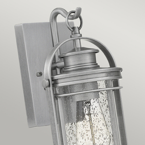 Liten vägglampa Booker - 1 ljuskälla Quintiesse small 1
