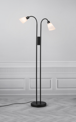 Kontrollera Molli Dbl-golvlampa Svart/Opal Nordlux