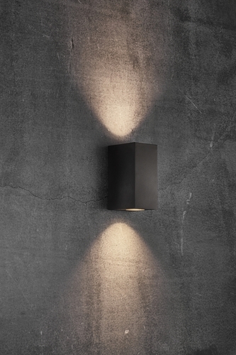 Kontrollera Canto maxi kubi 2 vägglampa Bl. Nordlux