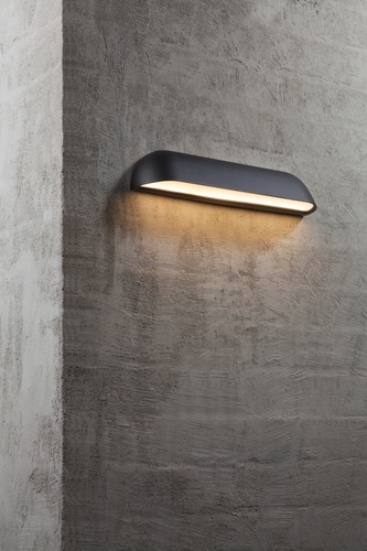 Kontrollera Vägglampa Front 36 svart Nordlux