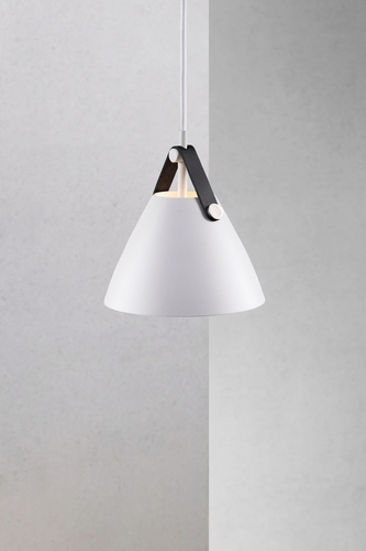 Kontrollera Strap 16 taklampa Vit Nordlux