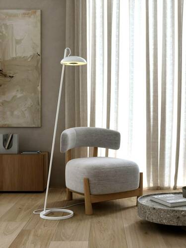 Kontrollera VERSALE DFTP G9 3x3W Vit golvlampa i metall