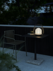 Bärbar laddningsbar lampa Nordlux Jim To-Go LED 3 W 300 lm 2700 K IP54 svart 30,3 cm small 0