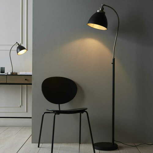 Kontrollera Golvlampa Endon Franklin svart stål E27 160 cm 98753