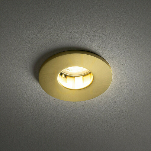 Kontrollera ACRE 10711 infälld downlight GU10 IP44 mässing Nowodvorski