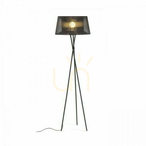 Kontrollera Boulogne Golvstående lampa Svart 230 V E27 28 W.