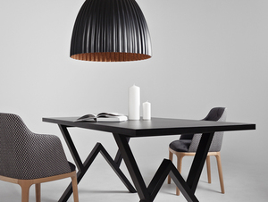 PLISSART L pendellampa - svart/koppar small 1