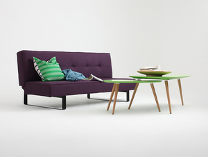 SLEEK 2-personers soffa. distribution. - plommon (1309), svart small 1