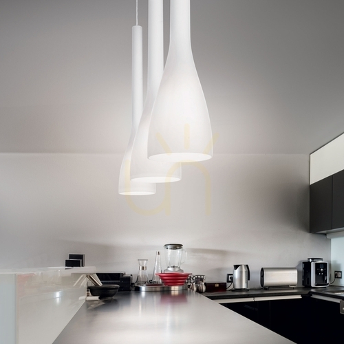 Kontrollera Pendellampa Ideallux FLUT SP1 Small vit glas E14 035697