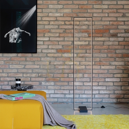 Kontrollera Stående lampa Ideallux Frame PT svart LED 150,5 cm 299617