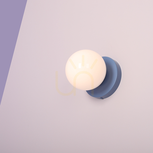 Kontrollera Vägglampa Aldex Ball II Dusty Blue S metall och glas 1126C16_S