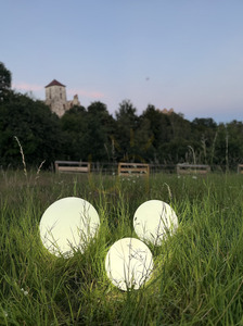 Glansvit trädgårdskula – LUNA BALL 50 cm, inklusive monteringssats, 3 meter kabel och jordspik – UV-beständig small 17