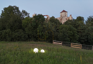 Glansvit trädgårdskula – LUNA BALL 50 cm, inklusive monteringssats, 3 meter kabel och jordspik – UV-beständig small 18