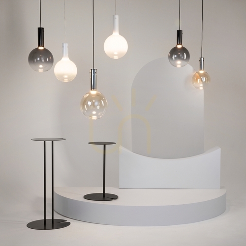 Kontrollera NEBULA MOD182PL-L4W3K taklampa Maytoni