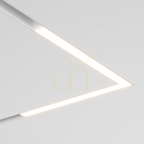 Kontrollera BASIS ANGLE skenlampa TR042-2-24W3K-W Maytoni