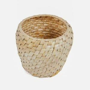 Rottingkorg BAZAR BIZAR Baskets Chidi i bananblad, naturlig beige 1 Rottingkorg BAZAR BIZAR Baskets Chidi i bananblad, naturlig beige small 1