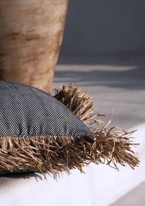 Kuddfodral BAZAR BIZAR Cotton Bonita 60x60 naturligt svart bomull raffia 3 Kuddfodral BAZAR BIZAR Cotton Bonita 60x60 naturligt svart bomull raffia small 3