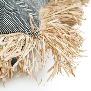 Kuddfodral BAZAR BIZAR Cotton Bonita 60x60 naturligt svart bomull raffia 4 Kuddfodral BAZAR BIZAR Cotton Bonita 60x60 naturligt svart bomull raffia small 4