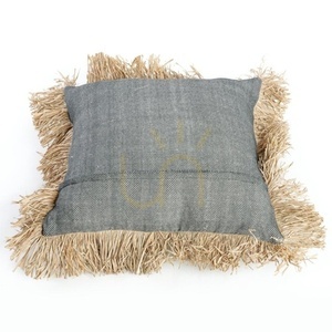 Kuddfodral BAZAR BIZAR Cotton Bonita 60x60 naturligt svart bomull raffia 6 Kuddfodral BAZAR BIZAR Cotton Bonita 60x60 naturligt svart bomull raffia small 6