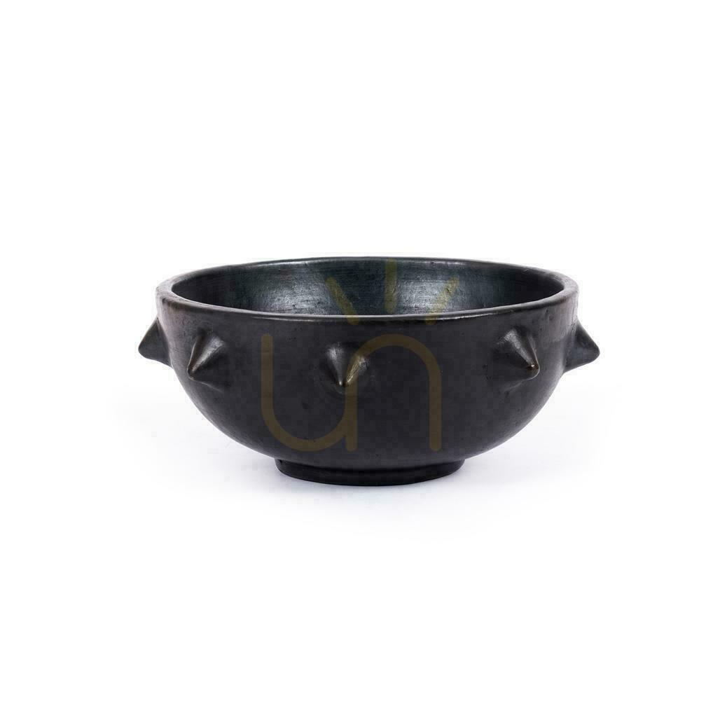 Kontrollera Skål BAZAR BIZAR Burned Collection svart terrakotta 22 cm Skål BAZAR BIZAR Burned Collection svart terrakotta 22 cm