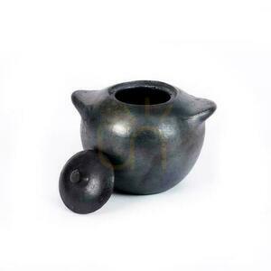 Terrakottaburk med lock BAZAR BIZAR The Burned Jar L svart 1,4 l small 4