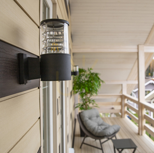 Kontrollera BRONX O576WL-01B vägglampa för utomhusbruk IP54 Maytoni