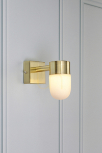Vägglampa badrum Markslojd Menton vit glas metall IP44 106374 small 1