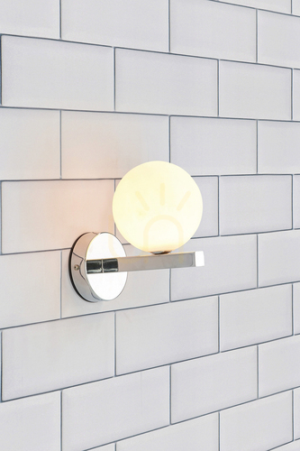 Kontrollera Vägglampa badrum Markslojd Stream vit metall glas IP44 107625