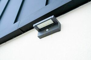 Utomhus vägglampa SU-MA REN mörk ask LED IP65 RN20-KPIR small 6