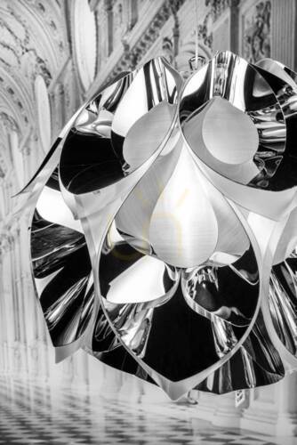 Kontrollera Slamp Flora Suspension Medium Silver taklampa.