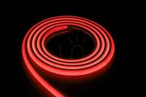 Neon Flex VR röd 9 W/m, 24 V DC, IP65, 120 LED/m, 16 mm bred, kapning var 5 cm, pris per meter – Bergmen small 0