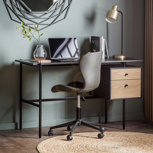 Skrivbord Gallery Direct Carbury 130 cm svart/natur ekfanerad MDF med 2 lådor small 1