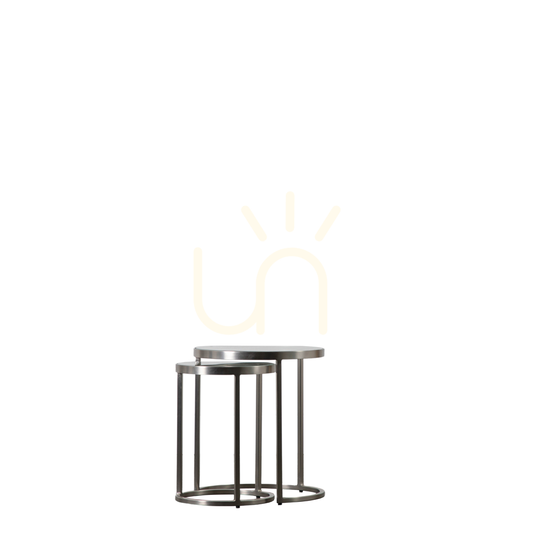 Visa Satsbord Gallery Direct Rowe silver järn och glas 40x40x45 cm Satsbord Gallery Direct Rowe silver järn och glas 40x40x45 cm