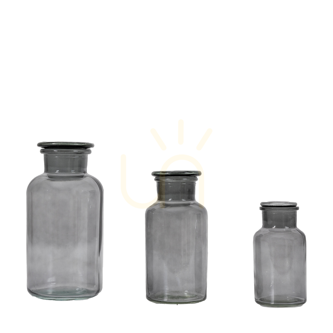 Kontrollera Apoteksburk Gallery Direct Apotheca rökgrå glas set om 3 10x10x20 cm Apoteksburk Gallery Direct Apotheca rökgrå glas set om 3 10x10x20 cm