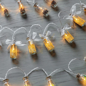 LED-ljusslinga i glasburkar guld 130 cm Gallery Direct 5059413417405 1 LED-ljusslinga i glasburkar guld 130 cm Gallery Direct 5059413417405 small 1
