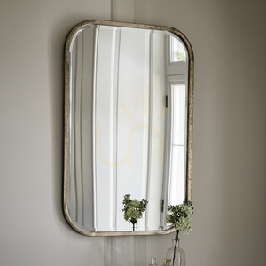 Väggspegel Gallery Direct Logan distressed champagne 65,5x95,5 cm small 1