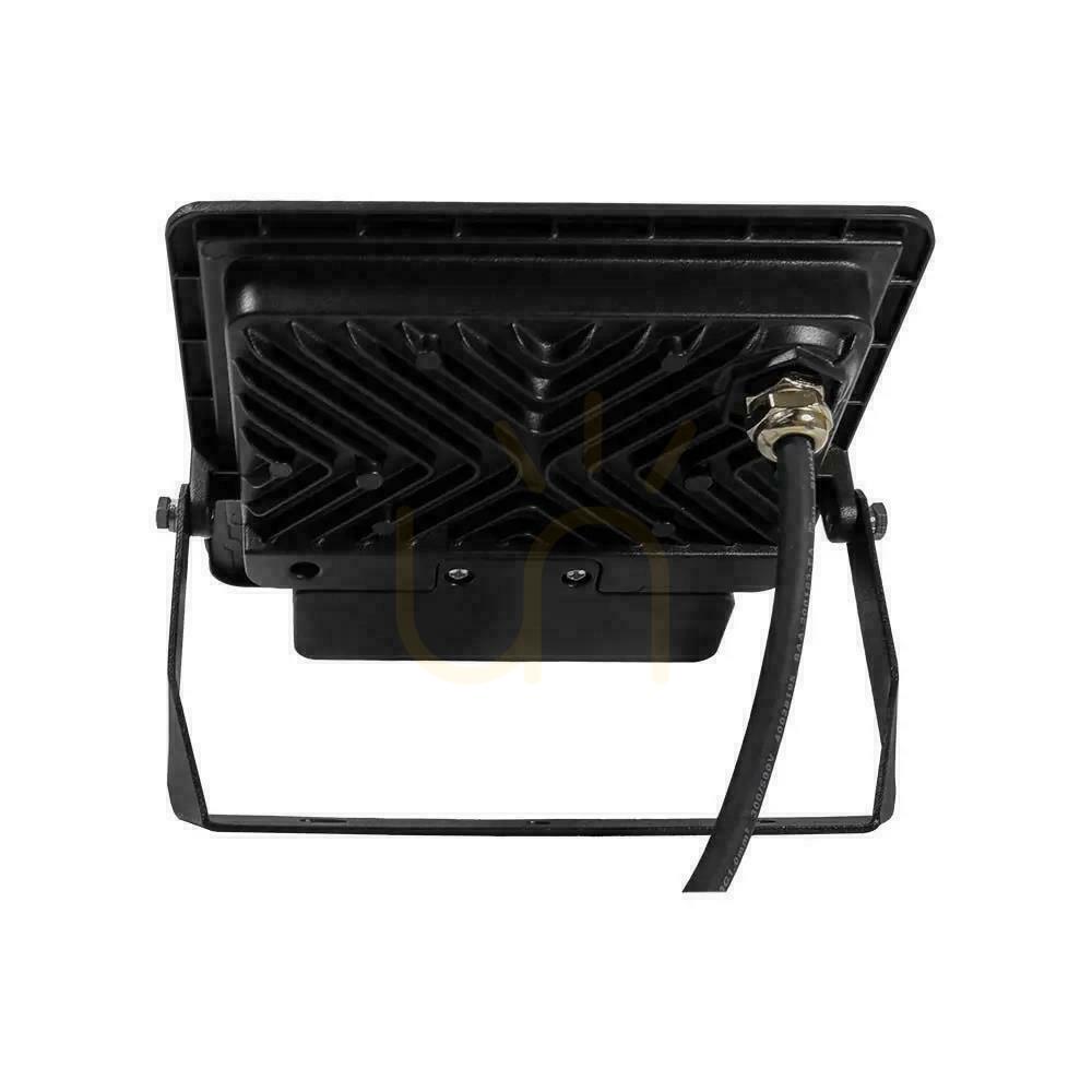 Förhandsvisning V-TAC LED-projektor 30W SAMSUNG CHIP Rörelsesensor Svart kabel 1M VT-138S-1 6400K 2340lm 5 års garanti V-TAC LED-projektor 30W SAMSUNG CHIP Rörelsesensor Svart kabel 1M VT-138S-1 6400K 2340lm 5 års garanti