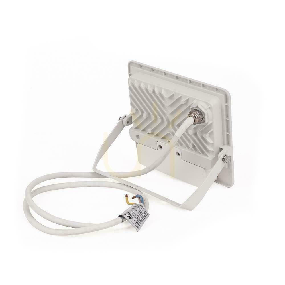 Utsikt V-TAC 30W SAMSUNG CHIP LED-projektor rörelsesensor vit kabel 1M VT-138S-1 4000K 2340lm 5 års garanti V-TAC 30W SAMSUNG CHIP LED-projektor rörelsesensor vit kabel 1M VT-138S-1 4000K 2340lm 5 års garanti