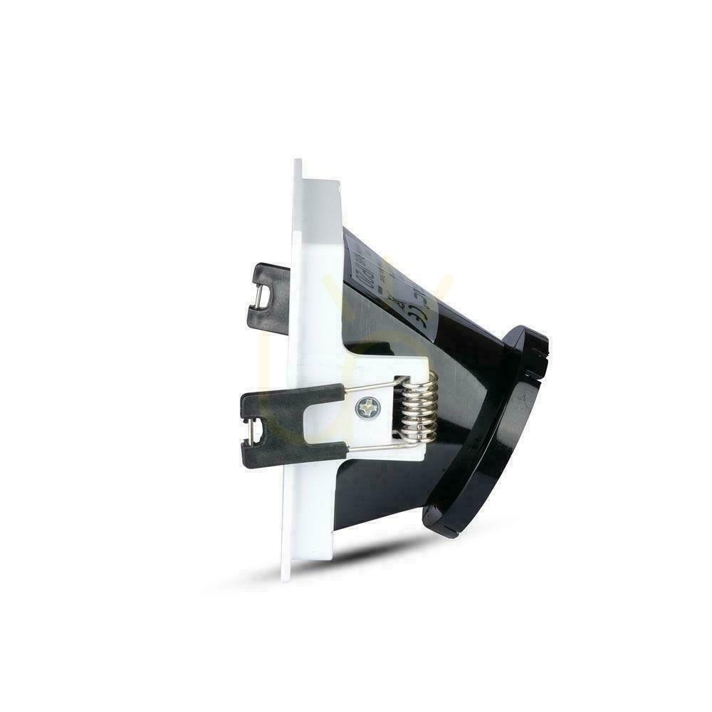 Display V-TAC GU10 Infälld Mesh Vit/Svart Fyrkant VT-875-WB 3 års garanti V-TAC GU10 Infälld Mesh Vit/Svart Fyrkant VT-875-WB 3 års garanti