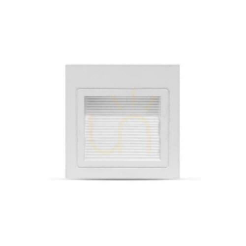 Kontrollera V-TAC 3W LED trapphusarmatur fyrkantig vit 230V VT-1143 4000K 200lm.