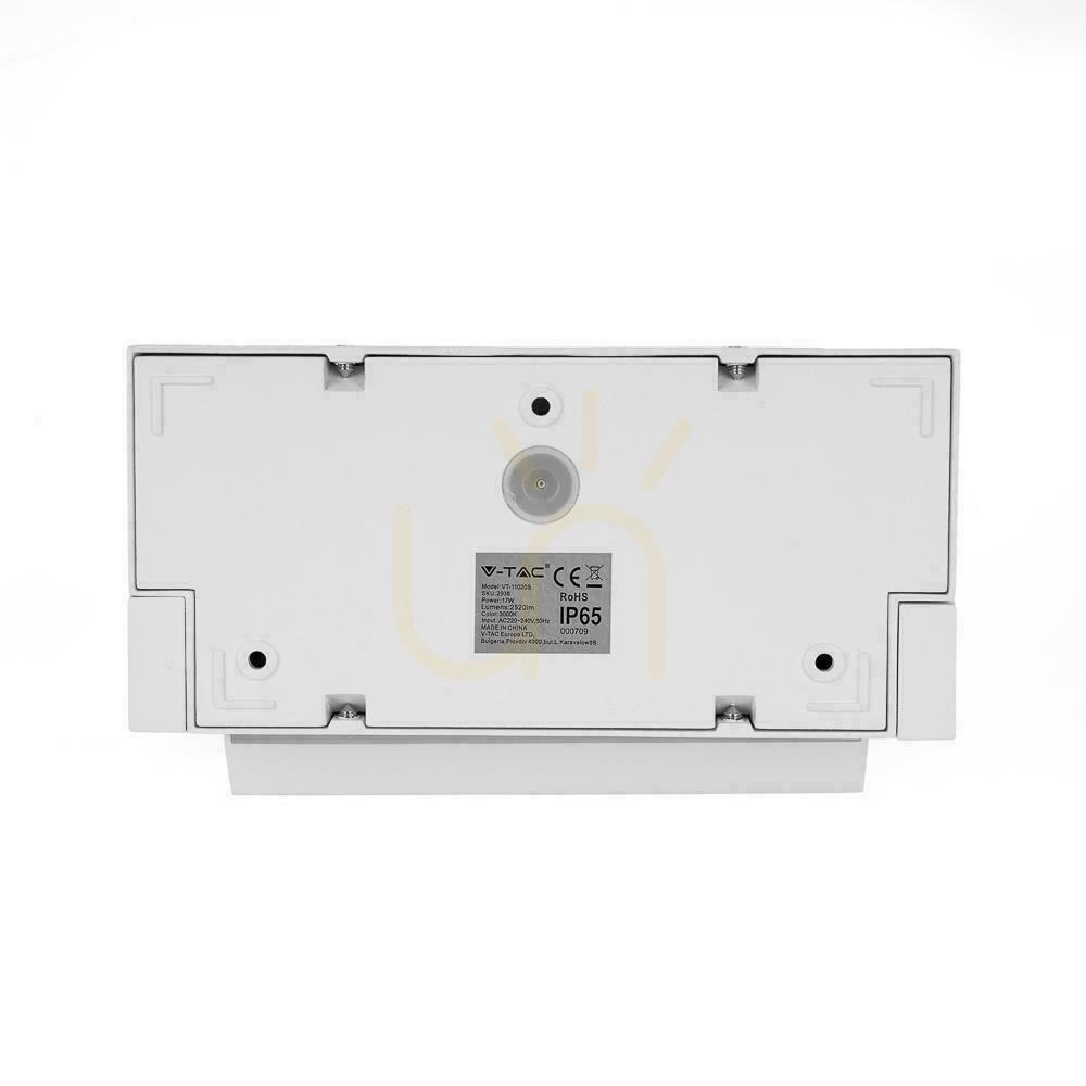 Visa V-TAC 17W LED-projektor fasadarmatur rörelsesensor vit IP65 VT-11020S 4000K 2520lm. V-TAC 17W LED-projektor fasadarmatur rörelsesensor vit IP65 VT-11020S 4000K 2520lm.