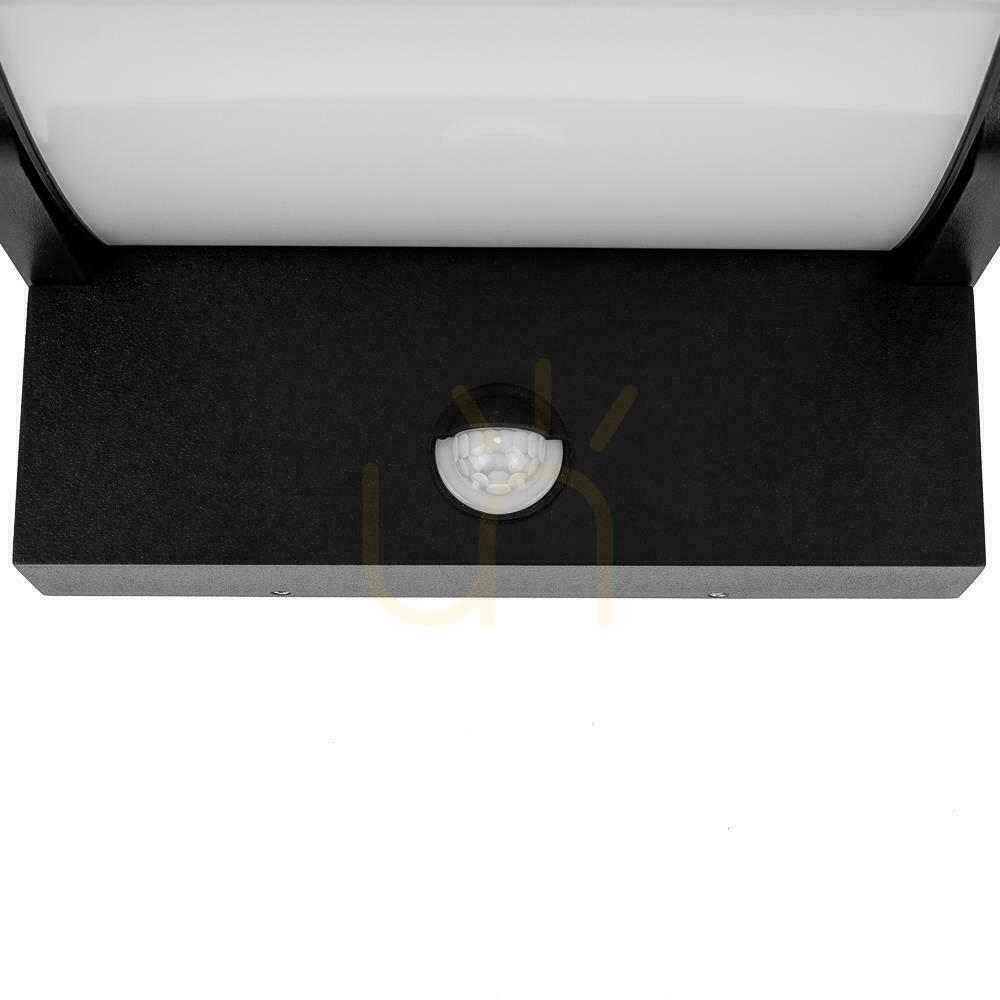 Visa V-TAC 17W LED-projektor fasadarmatur rörelsesensor svart IP65 VT-11020S 3000K 2520lm. V-TAC 17W LED-projektor fasadarmatur rörelsesensor svart IP65 VT-11020S 3000K 2520lm.
