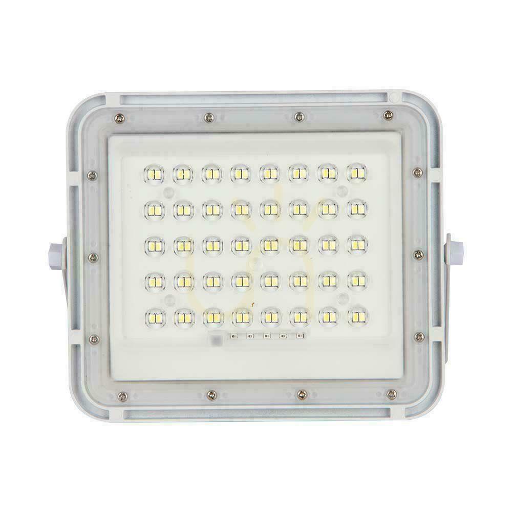 Förhandsvisning V-TAC 10W Solar LED-projektor Fjärrkontroll, AUTO, Timer, IP65 Vit VT-80W-W 4000K 800lm. V-TAC 10W Solar LED-projektor Fjärrkontroll, AUTO, Timer, IP65 Vit VT-80W-W 4000K 800lm.