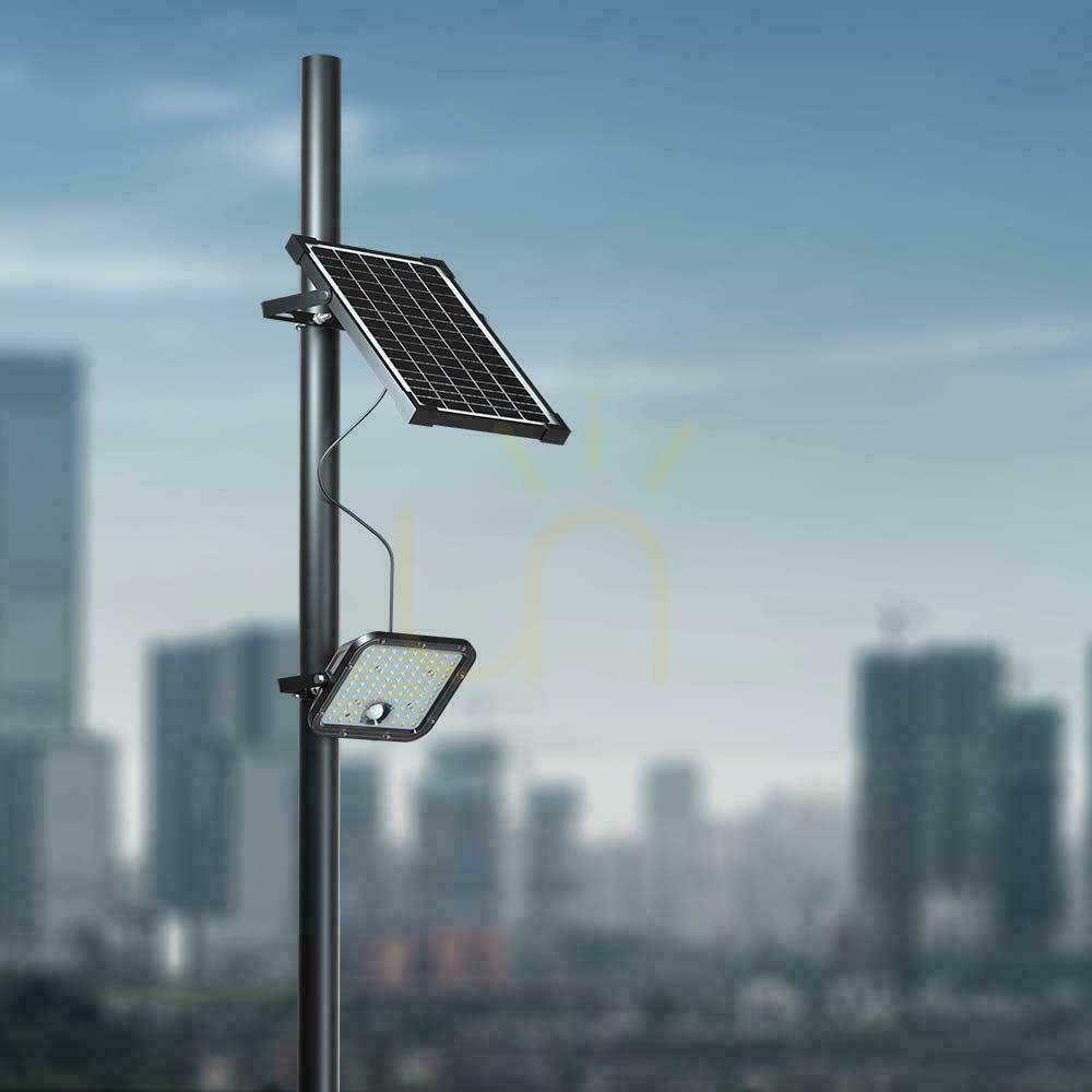 Förhandsvisning V-TAC 30W IP65 Solar LED-projektor, fjärrtimer, LiFePo 6,4V 6000mA Svart VT-432 6400K 4800lm 3 års garanti V-TAC 30W IP65 Solar LED-projektor, fjärrtimer, LiFePo 6,4V 6000mA Svart VT-432 6400K 4800lm 3 års garanti